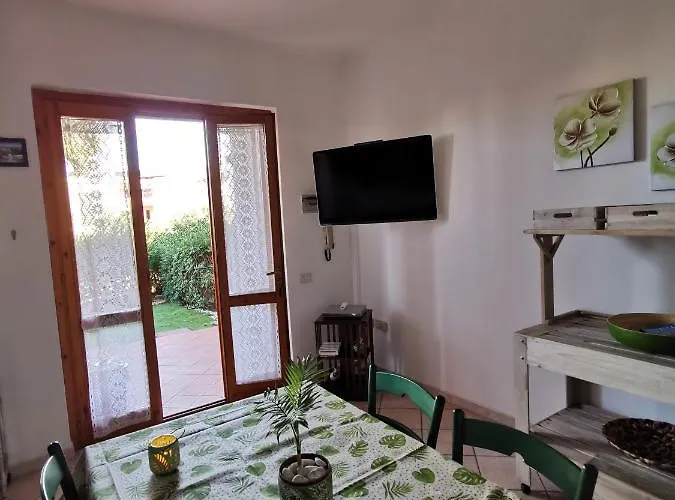 Con Giardino In In Centro וילסימיוס