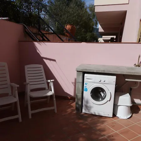 Con Giardino In In Centro Feriehus *