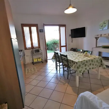 Feriehus Con Giardino In In Centro Villasimius